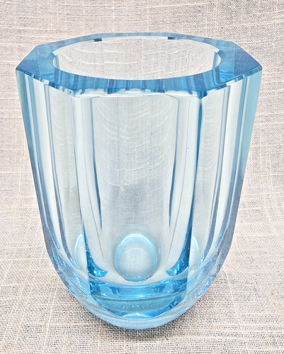 Daum and nancy - nancy, blue
