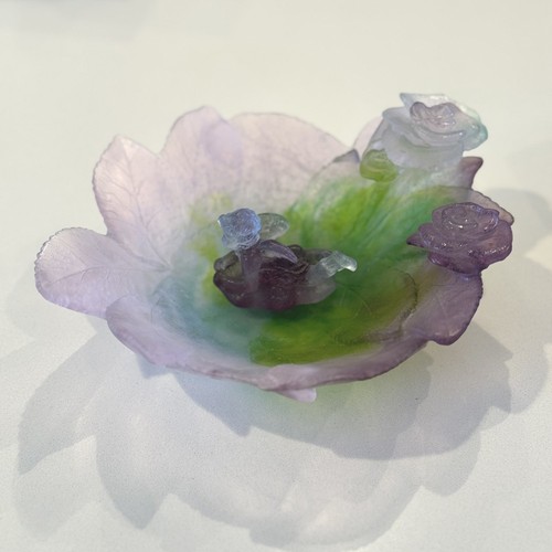 Daum crystal roses - -,