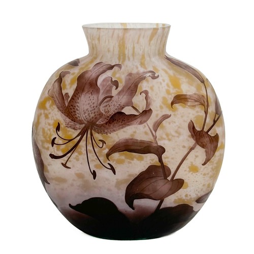 Daum nancy france - daum, etched